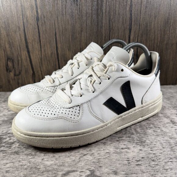 VEJA Womens V-10 Natural White Black Leather Casual Shoes Sneakers Size 8 US - Picture 2 of 10